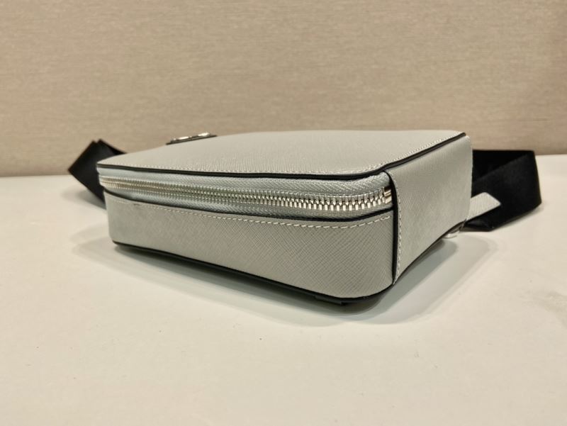 Pra*a waist chest packs